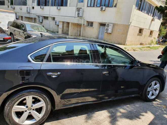 Volkswagen Passat 2013, 160,000 km - 2.5 l - Bakı