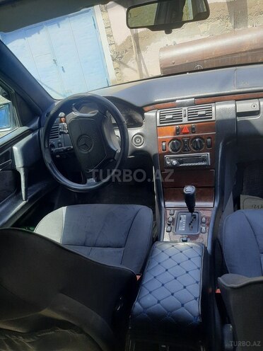 Mercedes E 230 1996, 436,000 km - 2.3 l - Bakı