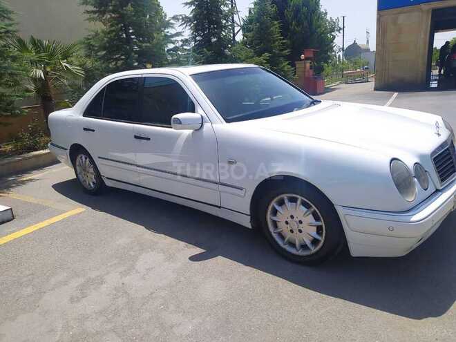 Mercedes E 240 1998, 340,000 km - 2.4 л - Göyçay