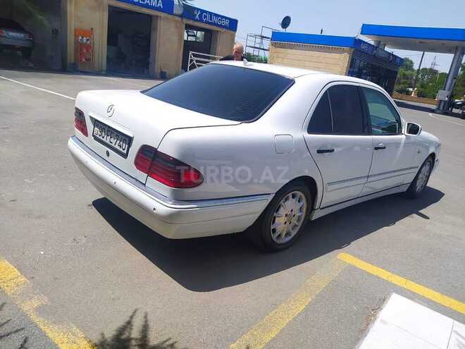 Mercedes E 240 1998, 340,000 km - 2.4 л - Göyçay