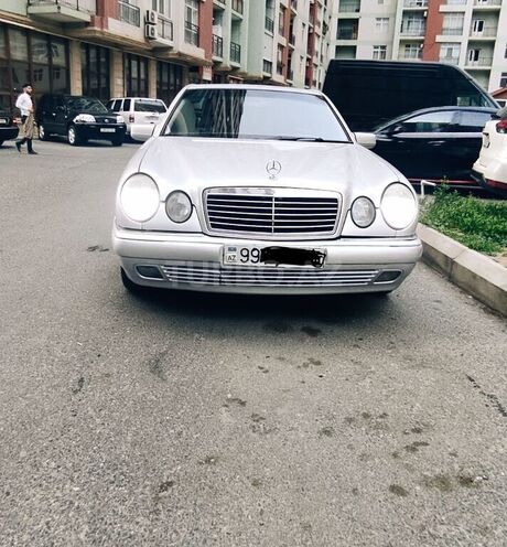 Mercedes E 220 1999, 570,000 km - 2.2 l - Bakı
