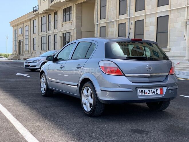 Opel Astra 2006, 280,000 km - 1.4 l - Sumqayıt