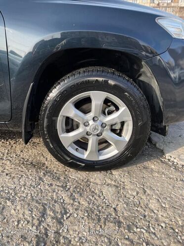 Toyota RAV4 2011, 136,000 km - 2.0 l - Bakı