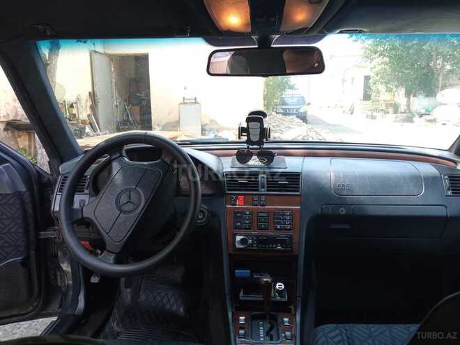 Mercedes C 220 1994, 465,000 km - 2.2 l - Bakı