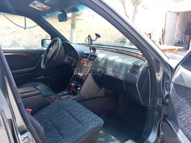 Mercedes C 220 1994, 465,000 km - 2.2 l - Bakı