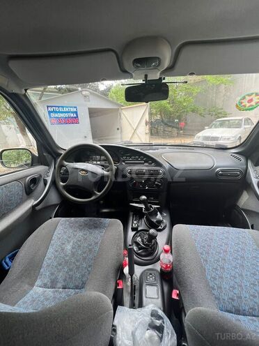Chevrolet Niva 2005, 182,000 km - 1.7 l - Bakı