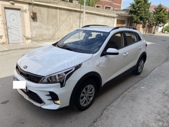 Kia Rio X-Line 2021, 20,400 km - 1.4 л - Bakı
