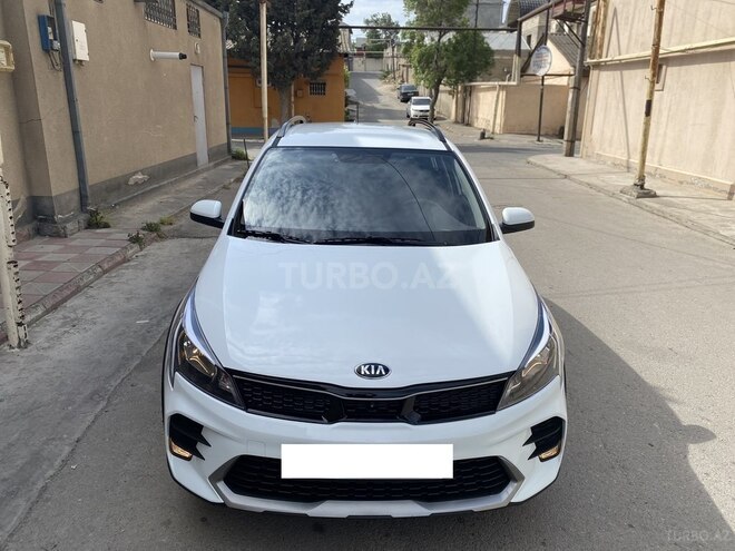 Kia Rio X-Line 2021, 20,400 km - 1.4 л - Bakı