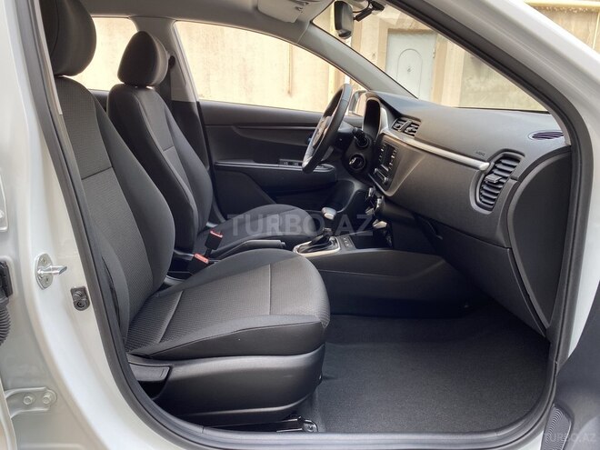 Kia Rio X-Line 2021, 20,400 km - 1.4 л - Bakı