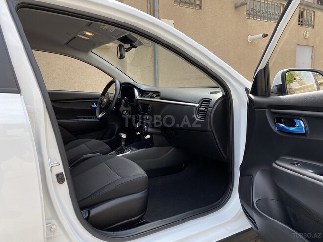 Kia Rio X-Line 2021, 20,400 km - 1.4 л - Bakı