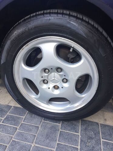 Mercedes E 200 1997, 342,000 km - 2.0 l - Bakı