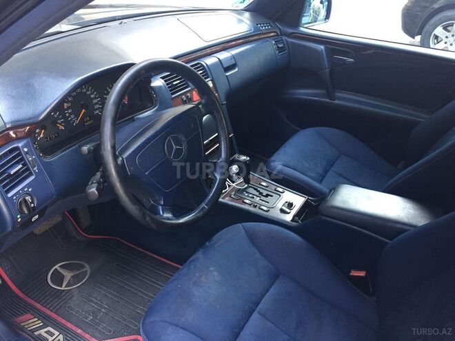 Mercedes E 200 1997, 342,000 km - 2.0 l - Bakı