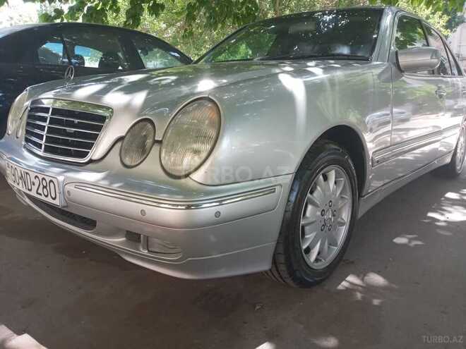 Mercedes E 280 2000, 372,000 km - 2.8 l - Bakı