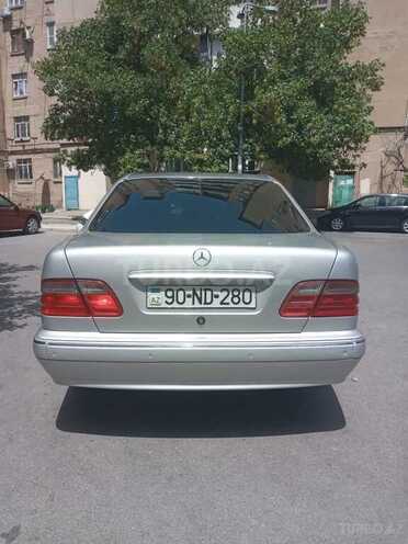 Mercedes E 280 2000, 372,000 km - 2.8 l - Bakı