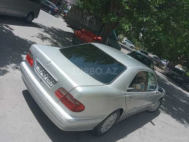 Mercedes E 280 2000, 372,000 km - 2.8 l - Bakı