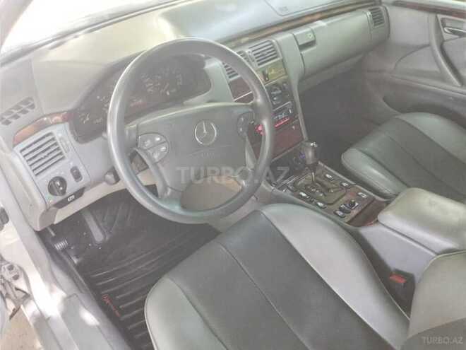 Mercedes E 280 2000, 372,000 km - 2.8 l - Bakı