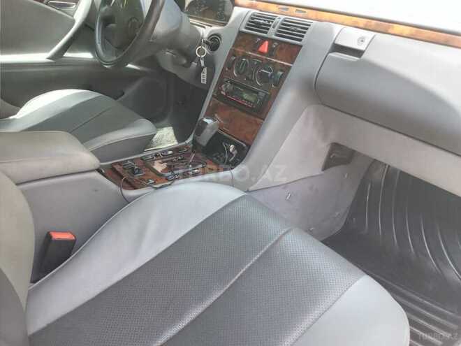Mercedes E 280 2000, 372,000 km - 2.8 l - Bakı