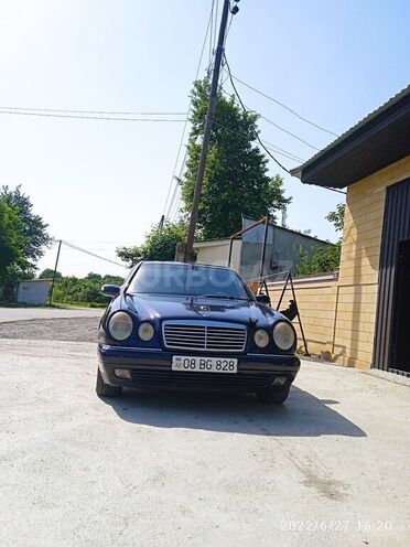 Mercedes E 240 1997, 410,000 km - 2.4 l - Balakən