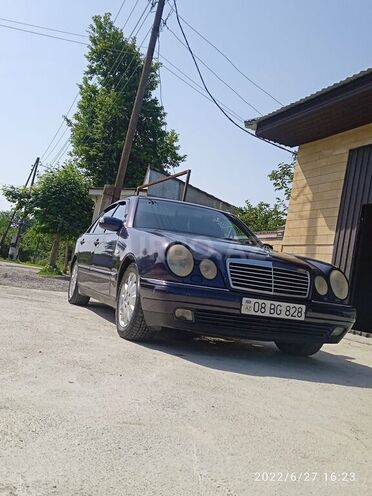 Mercedes E 240 1997, 410,000 km - 2.4 l - Balakən