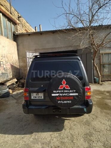 Mitsubishi Pajero 1997, 245,000 km - 3.0 l - Bakı