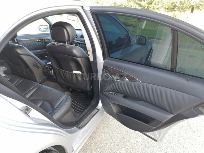 Mercedes E 280 2006, 319,000 km - 3.0 l - Bakı
