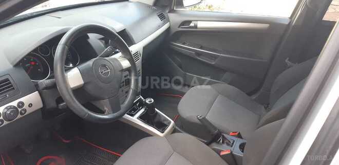 Opel Astra 2008, 210,000 km - 1.3 л - Bakı