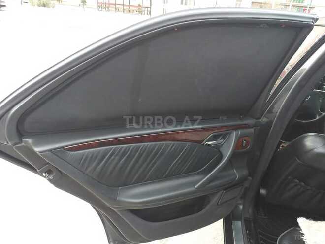 Mercedes E 240 2000, 320,000 km - 2.4 l - Bakı