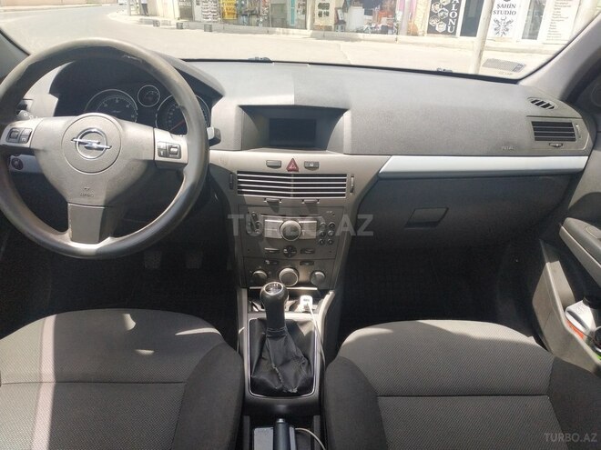 Opel Astra 2006, 235,000 km - 1.3 l - Bakı