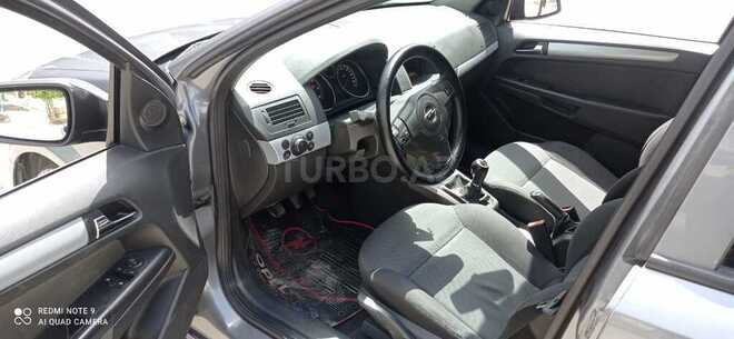 Opel Astra 2006, 250,000 km - 1.3 l - Bakı