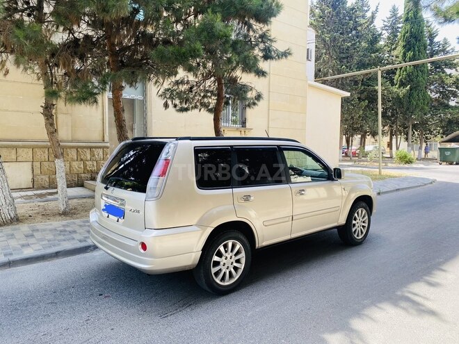 Nissan X-Trail 2003, 200,000 km - 2.0 l - Bakı