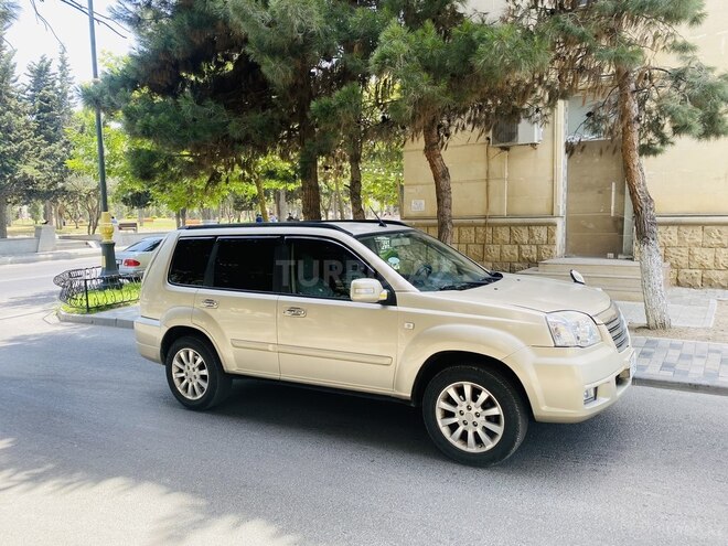 Nissan X-Trail 2003, 200,000 km - 2.0 l - Bakı