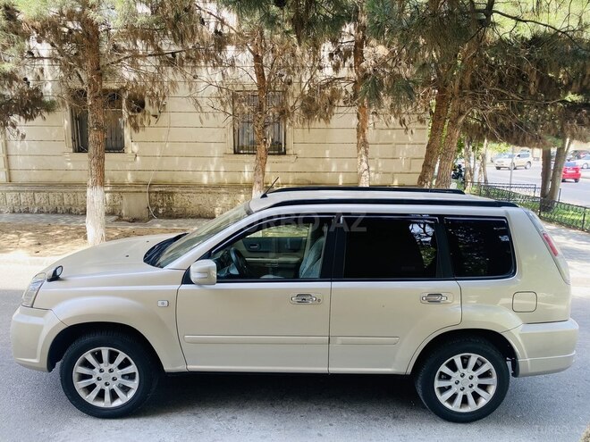 Nissan X-Trail 2003, 200,000 km - 2.0 l - Bakı