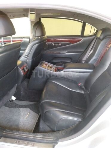 Lexus LS 460 2008, 145,316 km - 4.6 l - Hacıqabul