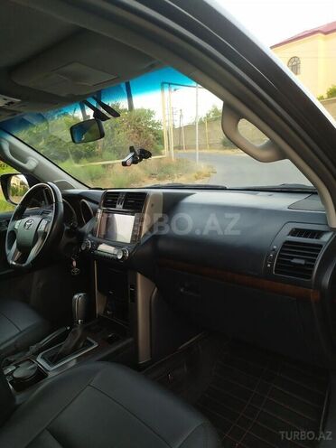 Toyota Prado 2010, 202,000 km - 2.7 l - Bakı