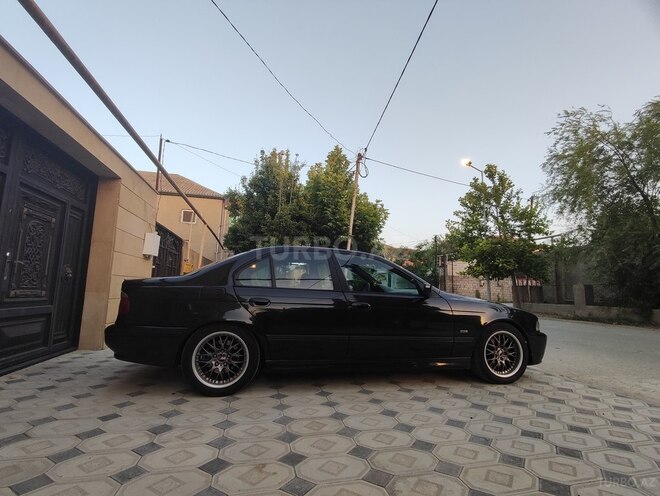 BMW 528 1998, 400,000 km - 2.8 l - Bakı