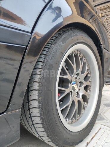 BMW 528 1998, 400,000 km - 2.8 l - Bakı