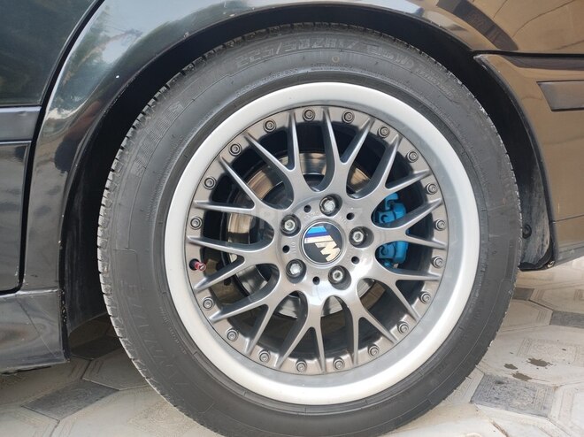 BMW 528 1998, 400,000 km - 2.8 l - Bakı