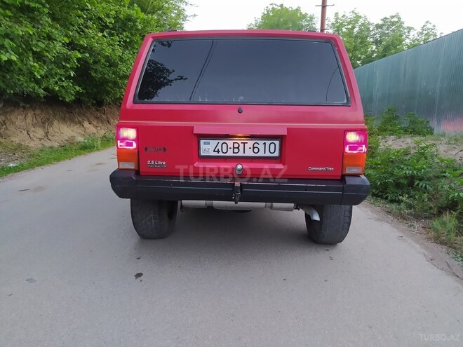 Jeep Cherokee 1986, 122,222 km - 2.5 l - Quba