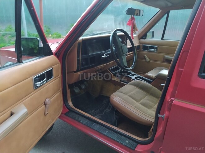Jeep Cherokee 1986, 122,222 km - 2.5 l - Quba