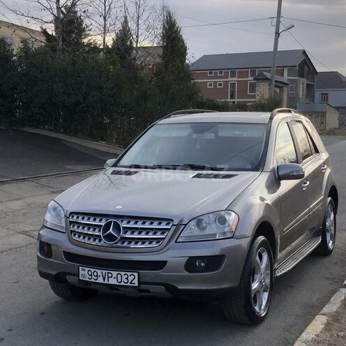 Mercedes ML 350 2007, 260,000 km - 3.5 l - Gəncə