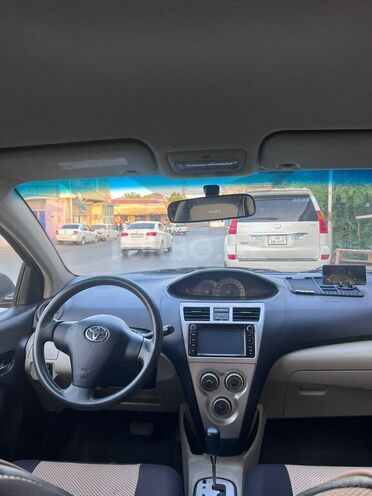 Toyota Yaris 2007, 230,000 km - 1.4 л - Bakı