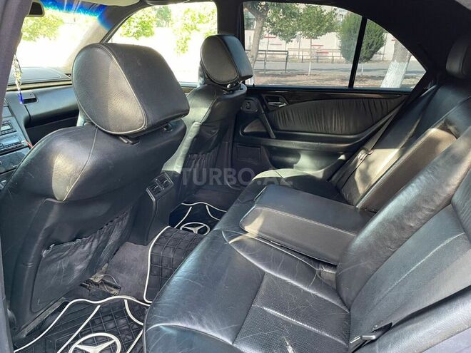 Mercedes E 200 1999, 28,500 km - 2.0 l - Sumqayıt