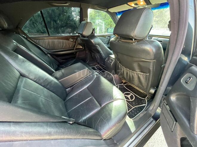 Mercedes E 200 1999, 28,500 km - 2.0 l - Sumqayıt