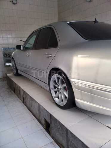 Mercedes E 240 2001, 245,000 km - 2.6 l - Şirvan