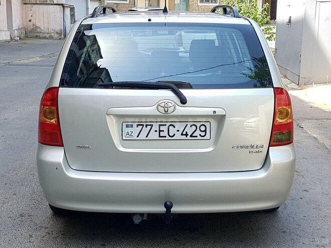 Toyota Corolla 2004, 192,000 km - 1.4 l - Bakı