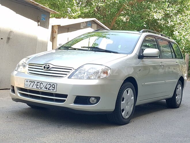 Toyota Corolla 2004, 192,000 km - 1.4 l - Bakı