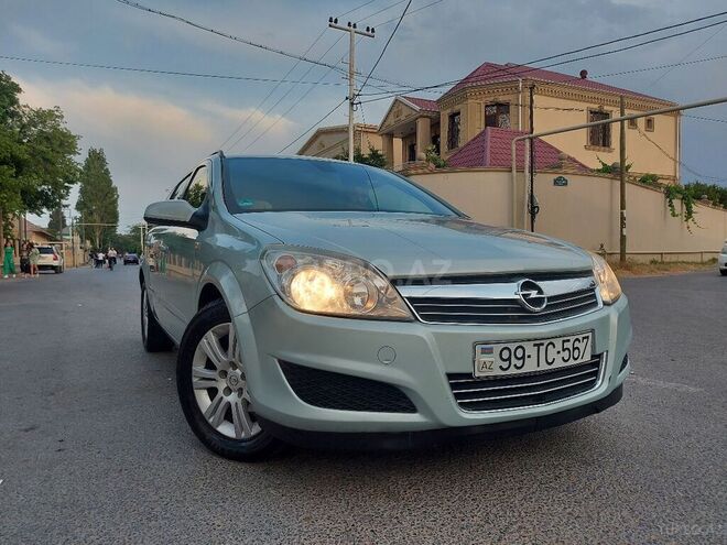 Opel Astra 2008, 200,000 km - 1.3 л - Bakı