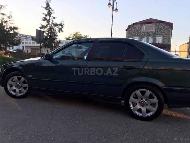 BMW 316 1997, 420,000 km - 1.6 l - Quba
