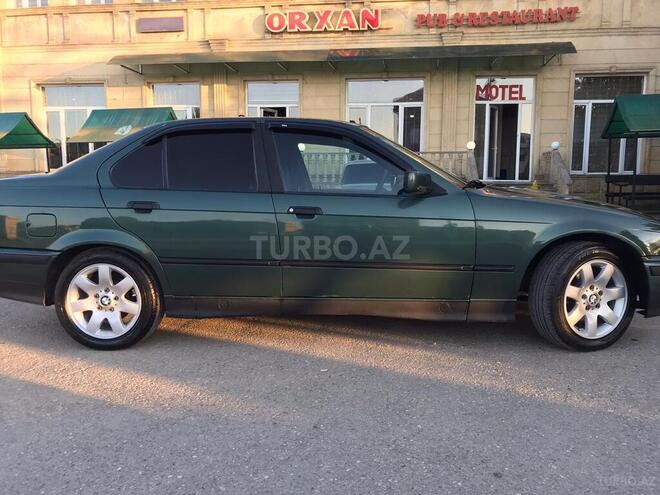 BMW 316 1997, 420,000 km - 1.6 l - Quba