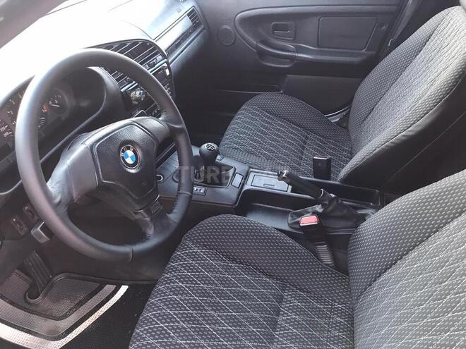 BMW 316 1997, 420,000 km - 1.6 l - Quba
